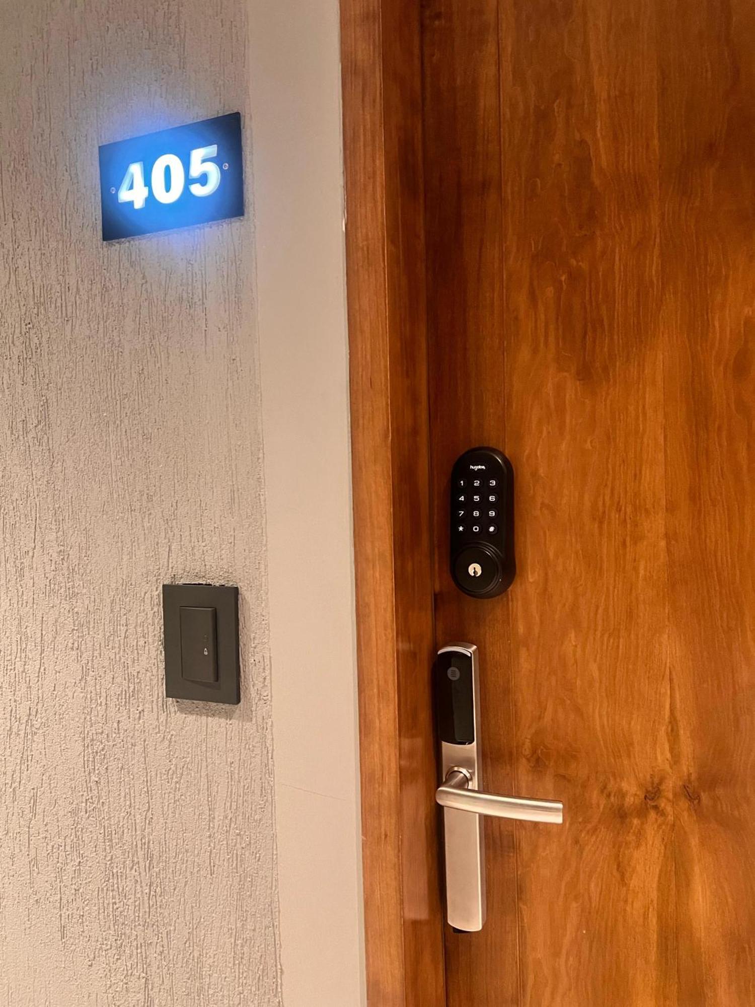 Ushuaia Center Apartament Suit エクステリア 写真